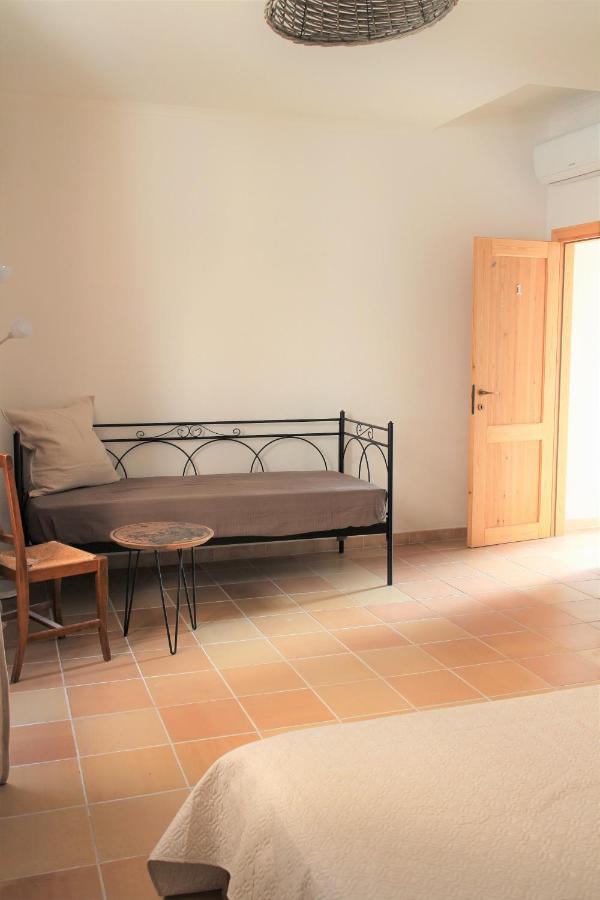B&B Lalibellula Бордихера Екстериор снимка